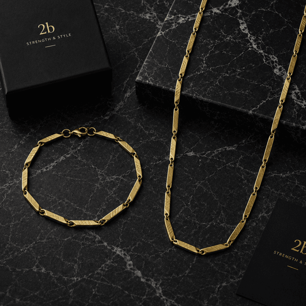 Collier et bracelet triangle dore